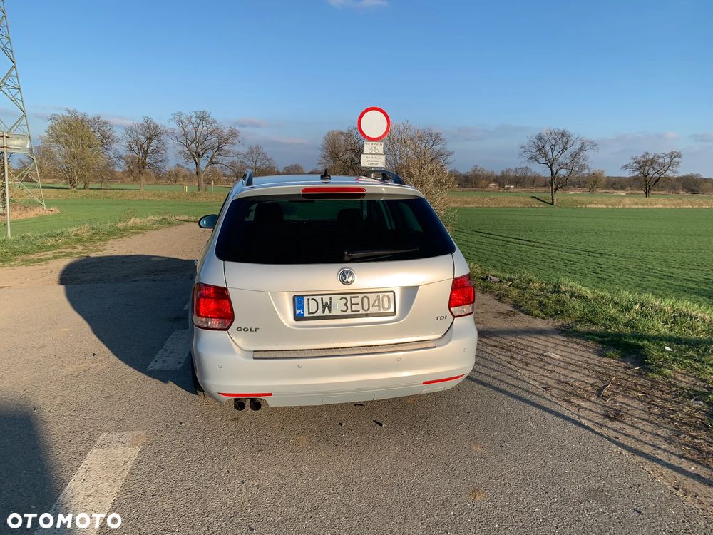 Volkswagen Golf VI 2.0 TDI Comfortline DSG - 3