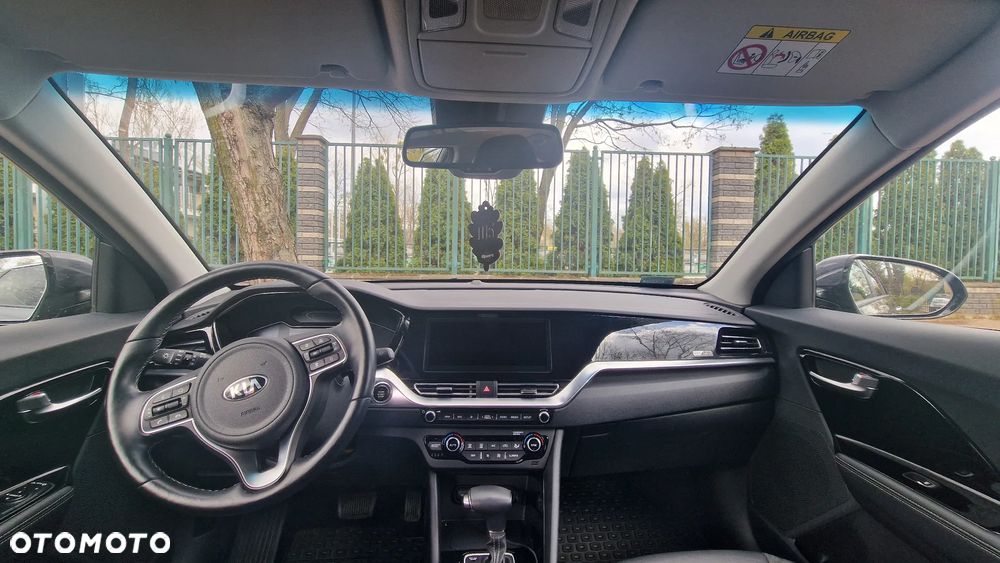 Kia Niro 1.6 GDI Hybrid Business Line - 12