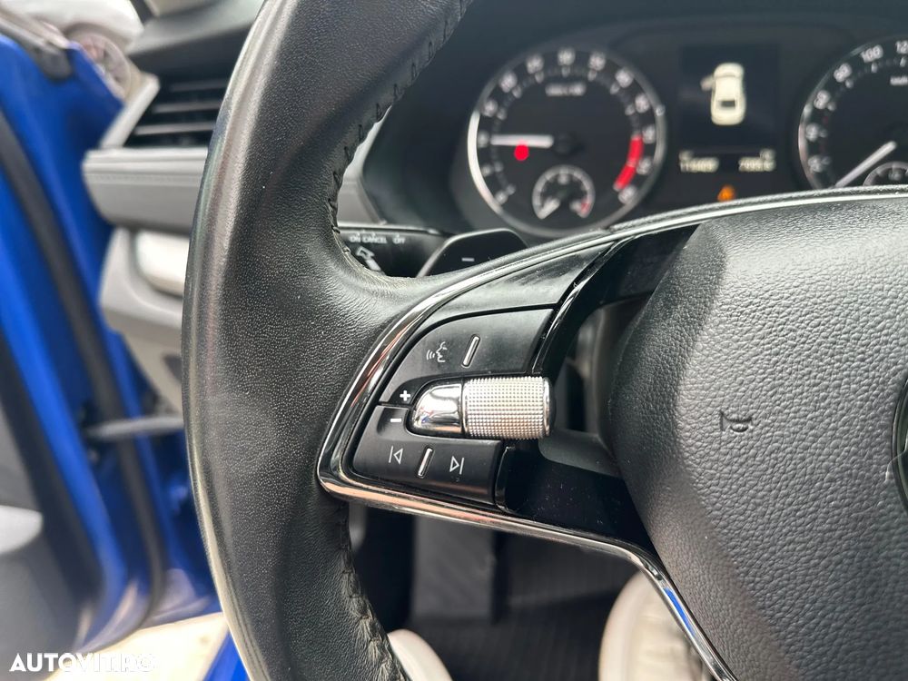 Skoda Octavia 2.0 TDI DSG Ambition - 15