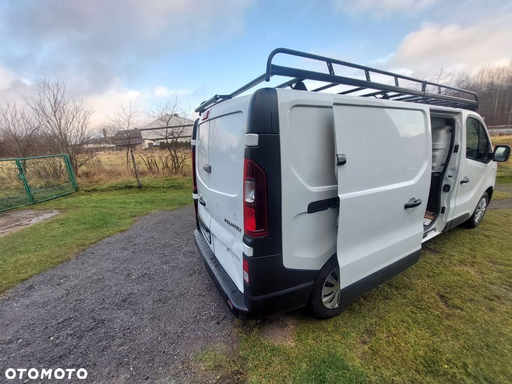 Renault Trafic - 2