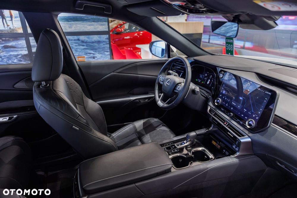 Lexus RX 450h+ Prestige - 35