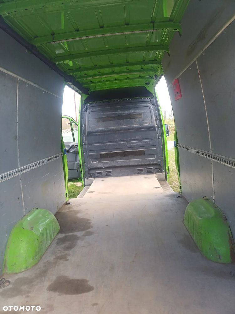 Mercedes-Benz Sprinter - 3