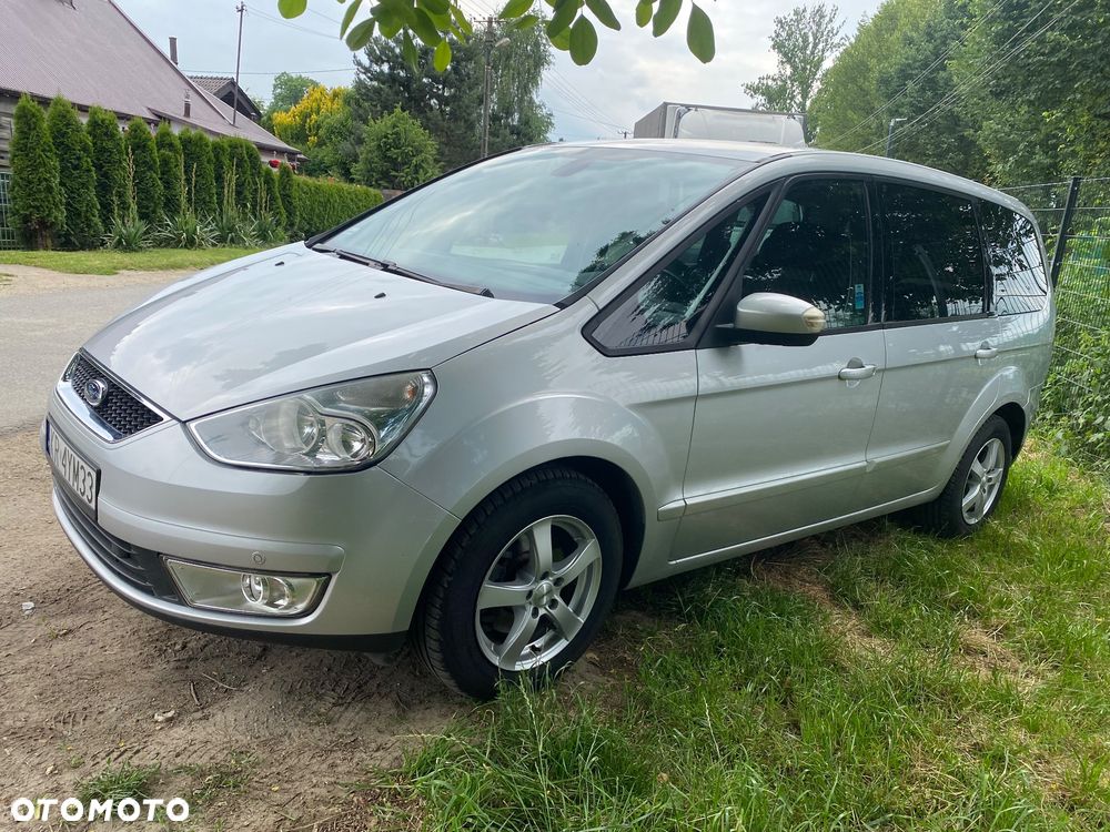 Ford Galaxy 2.0 Ghia - 2