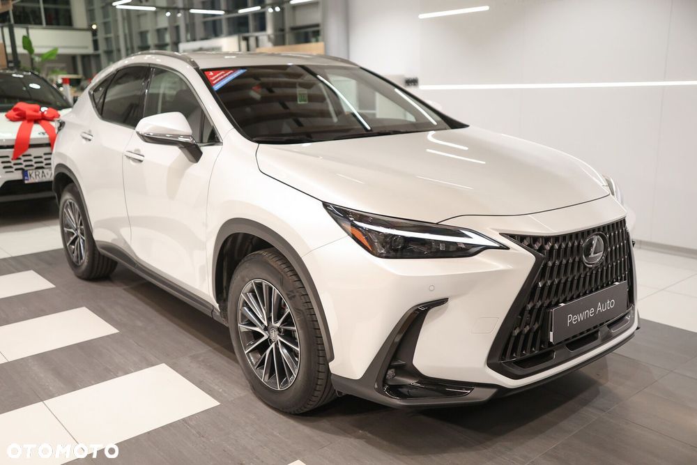 Lexus NX 350h Prestige AWD - 4
