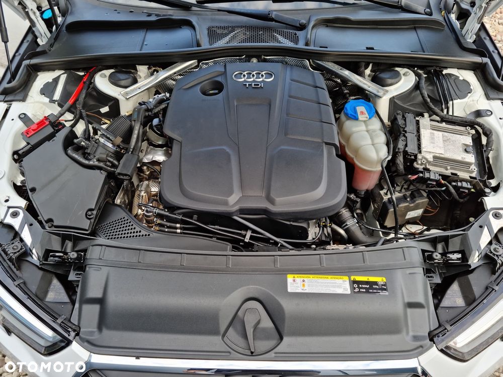 Audi A4 ver-avant-2-0-tdi-s-tronic - 22