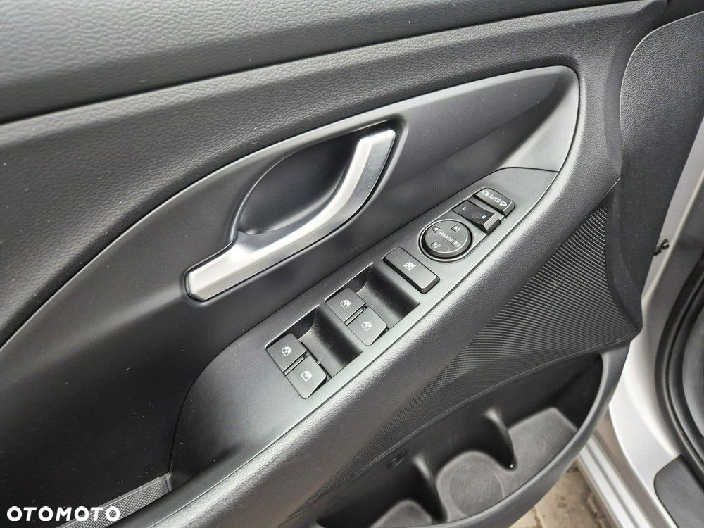 Hyundai i30 1.0 T-GDI Smart - 13