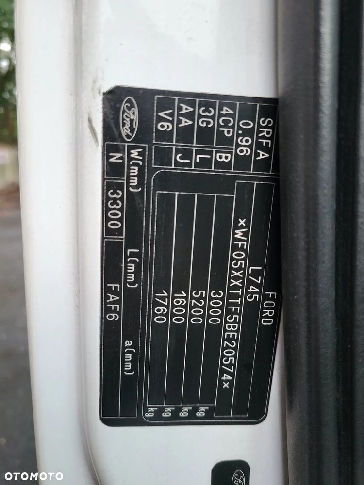 Ford Transit - 10
