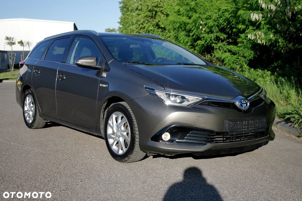 Toyota Auris - 4
