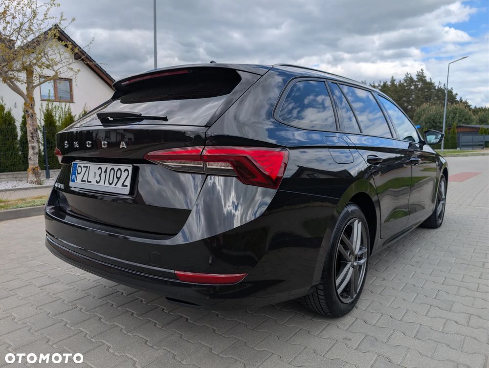 Skoda Octavia 2.0 TDI DSG Ambition - 3