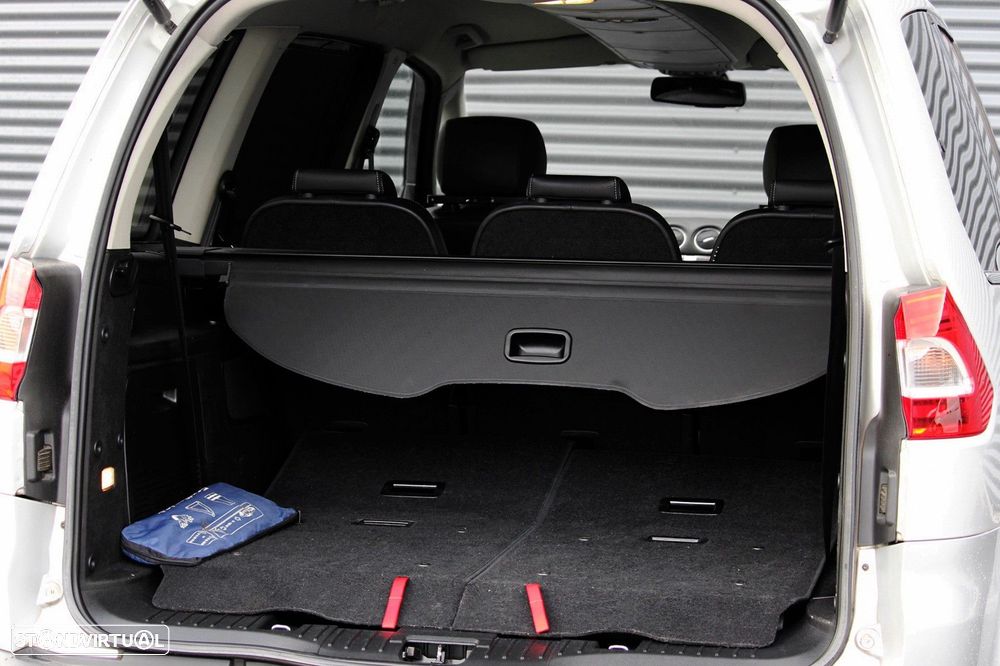 Ford Galaxy 2.0 TDCi Titanium - 9