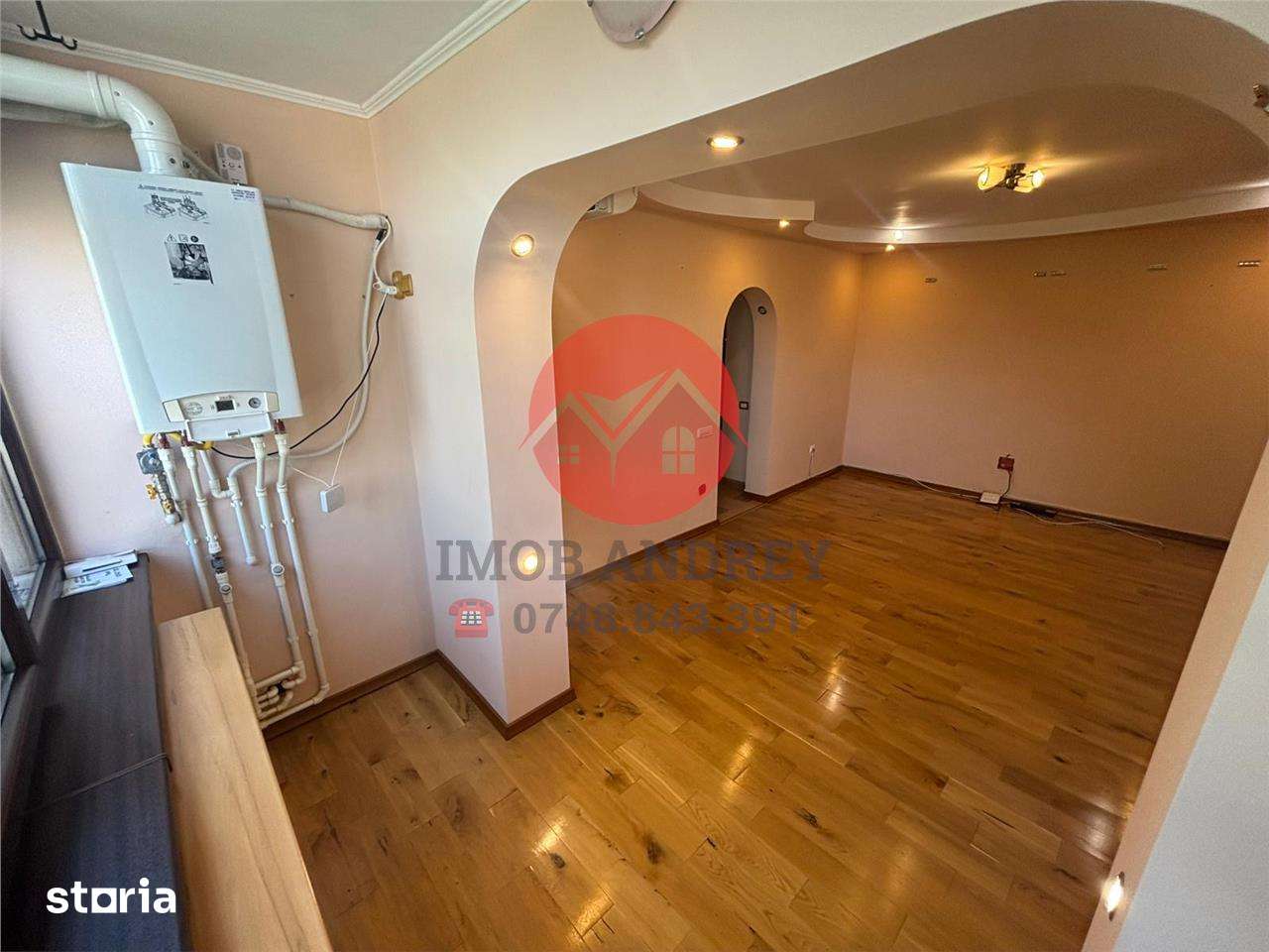 Apartament 3 camere decomandat, 63 mp, centrala gaz, Vest — fotografia 2