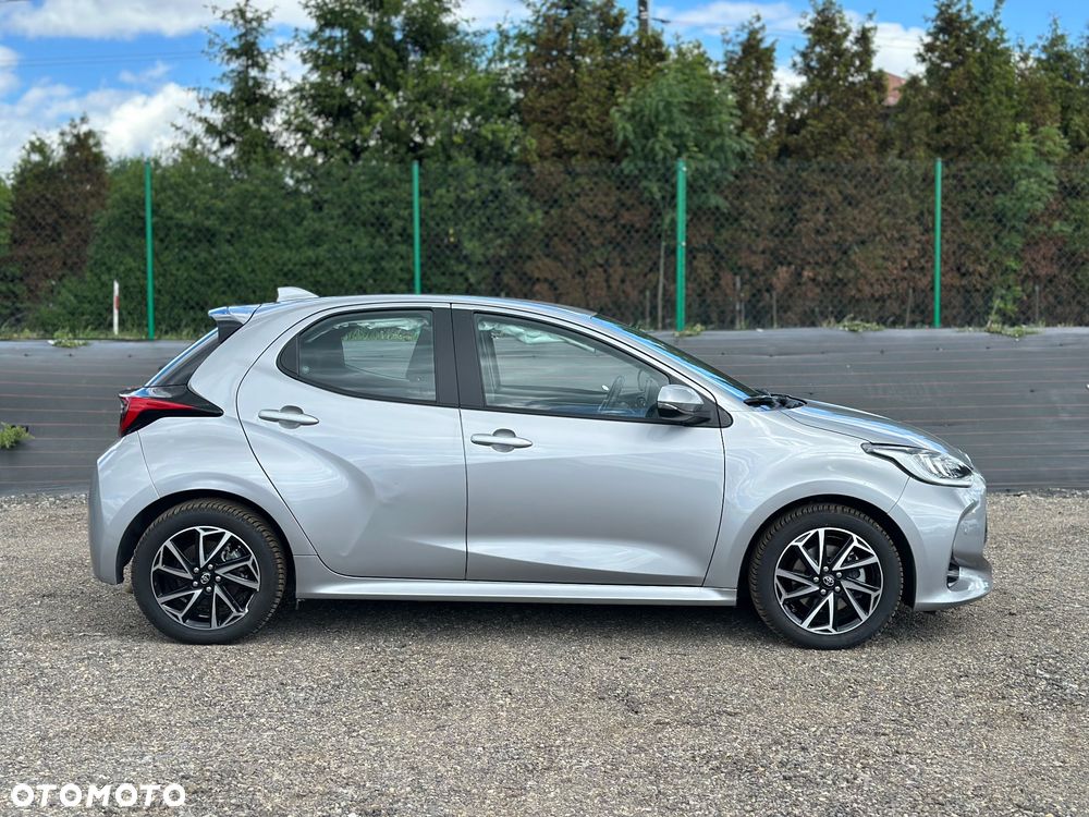 Toyota Yaris - 24
