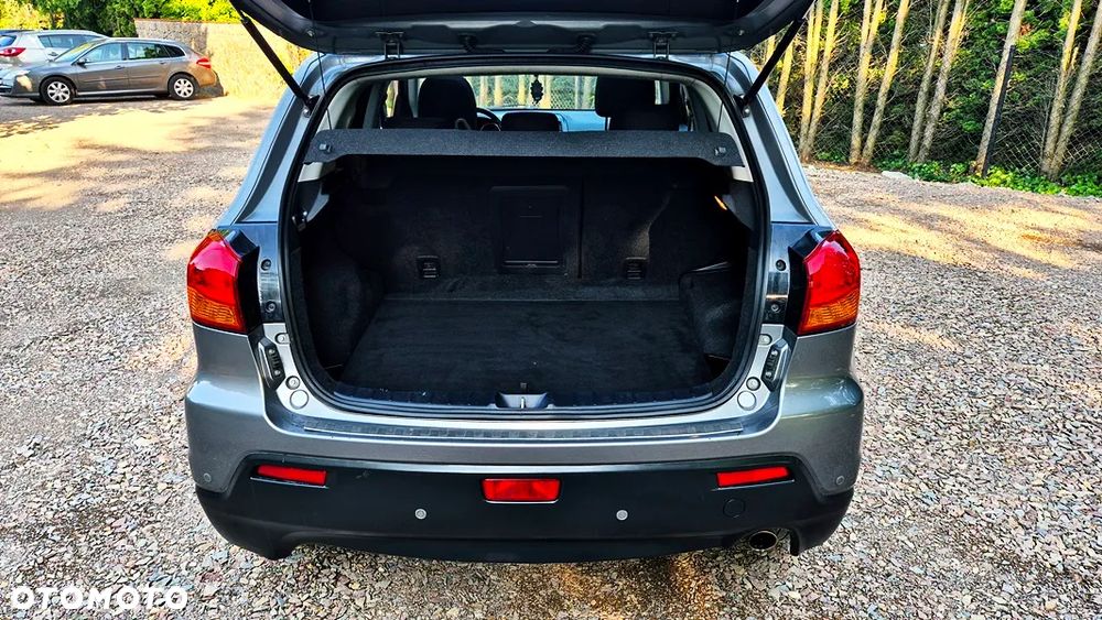 Mitsubishi ASX 1.6 Intense AS&G - 32