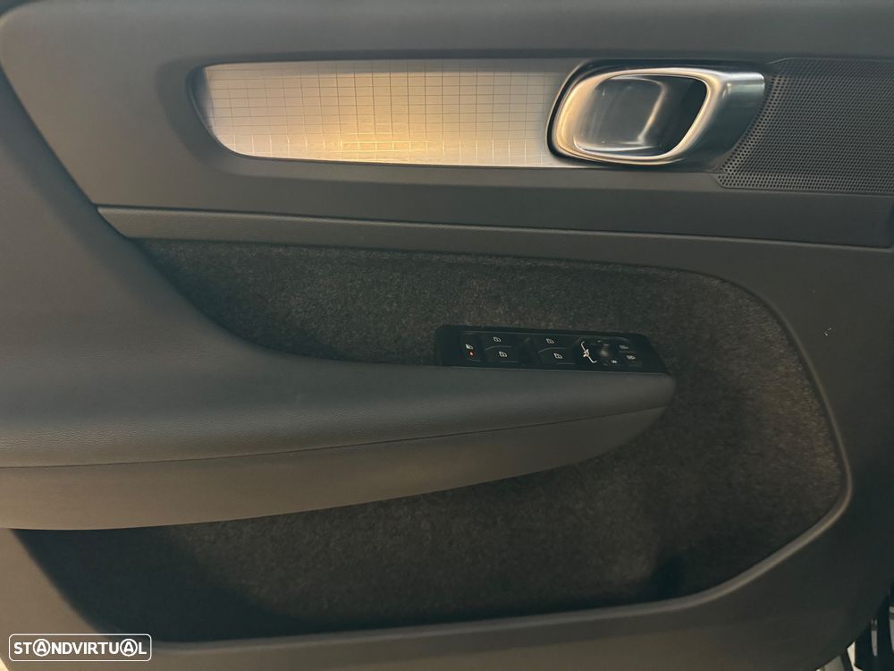 Volvo XC 40 1.5 T4 PHEV Inscription - 19