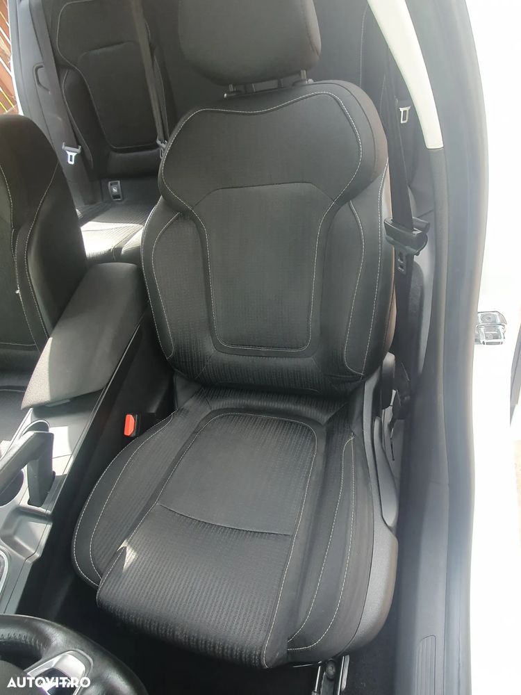 Renault Megane ENERGY dCi 110 BUSINESS - 7