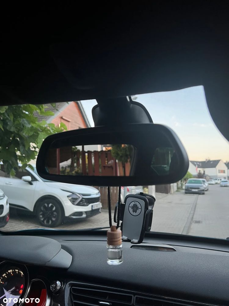 Citroën DS3 1.6 THP SportChic - 16
