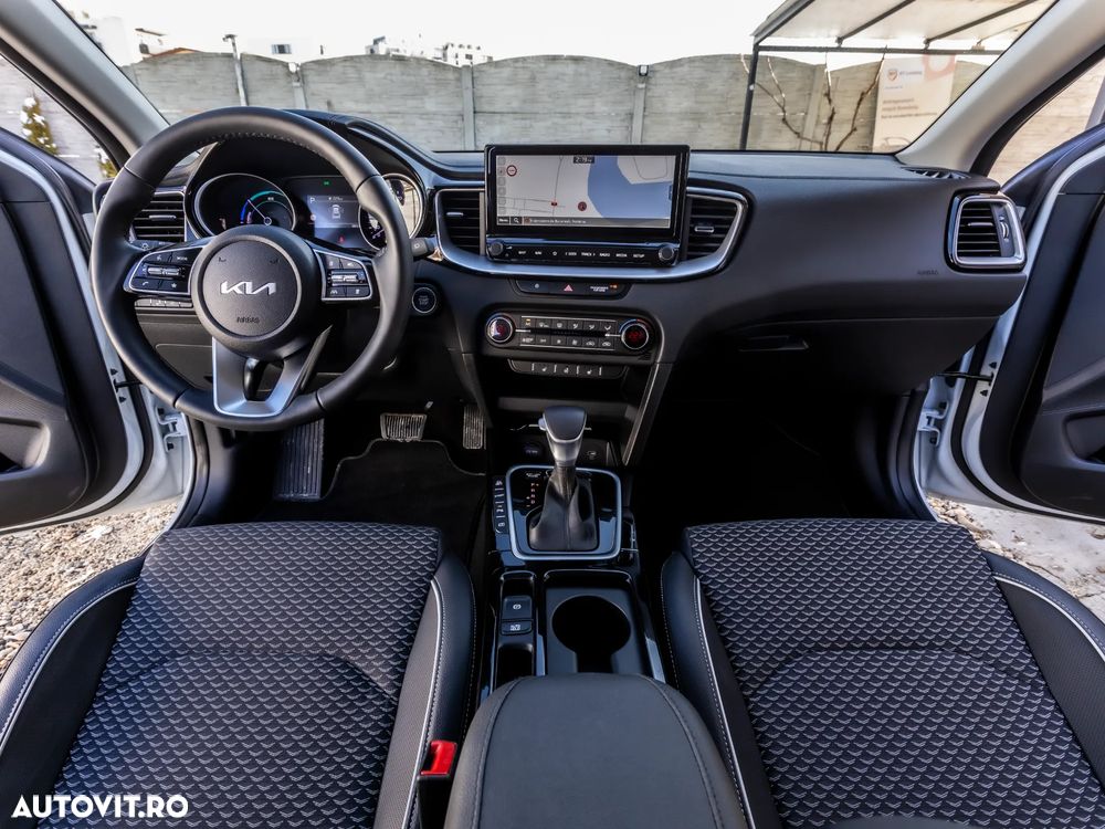 Kia XCeed 1.6 GDI DCT6 OPF SPIRIT - 17