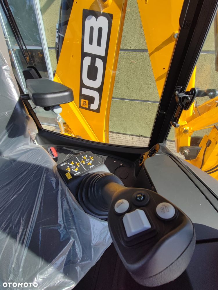 JCB 3CX Plus EH - 37