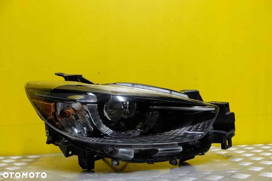 MAZDA CX5 2015-2017 REFLEKTOR LAMPA PRAWA LED USA - 1