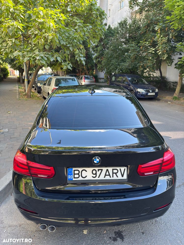 BMW Seria 3 320d Efficient Dynamic Edition Aut. Sport Line - 9