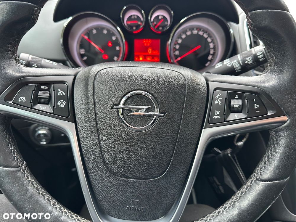 Opel Zafira - 11
