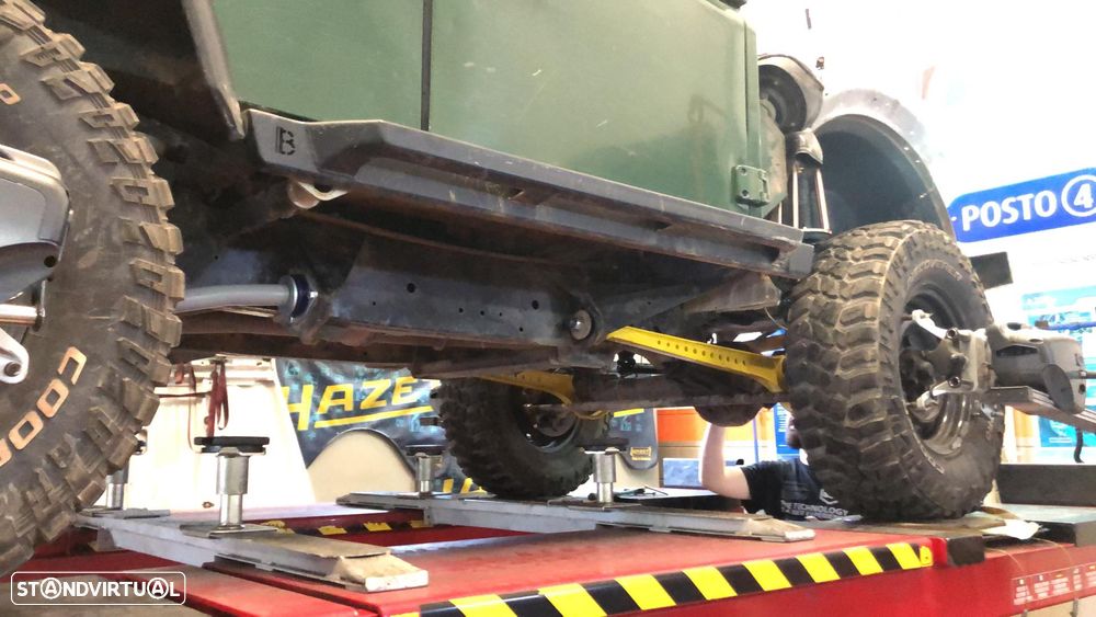 Land Rover Defender 90 2.5 TD5 Metal Top - 15
