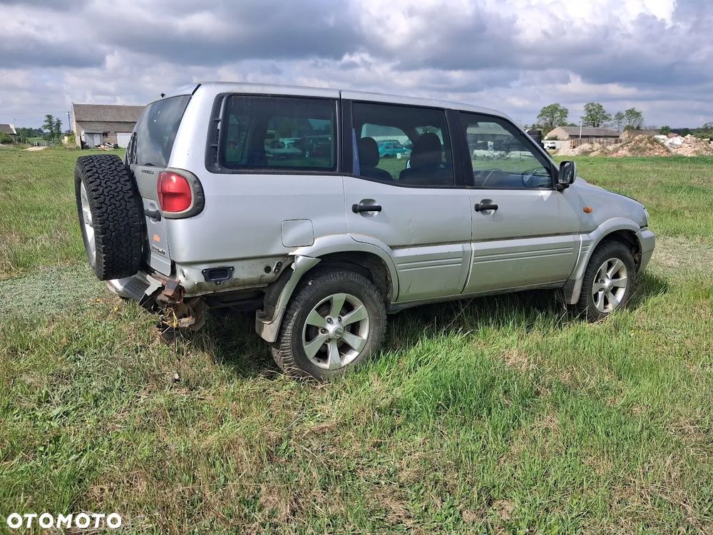Nissan Terrano 3.0 Di Luxury - 7