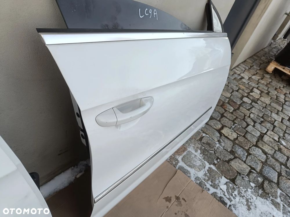 Drzwi Prawe Przednie VW CC Passat CC lift FL Prawy Przód LC9A - 17