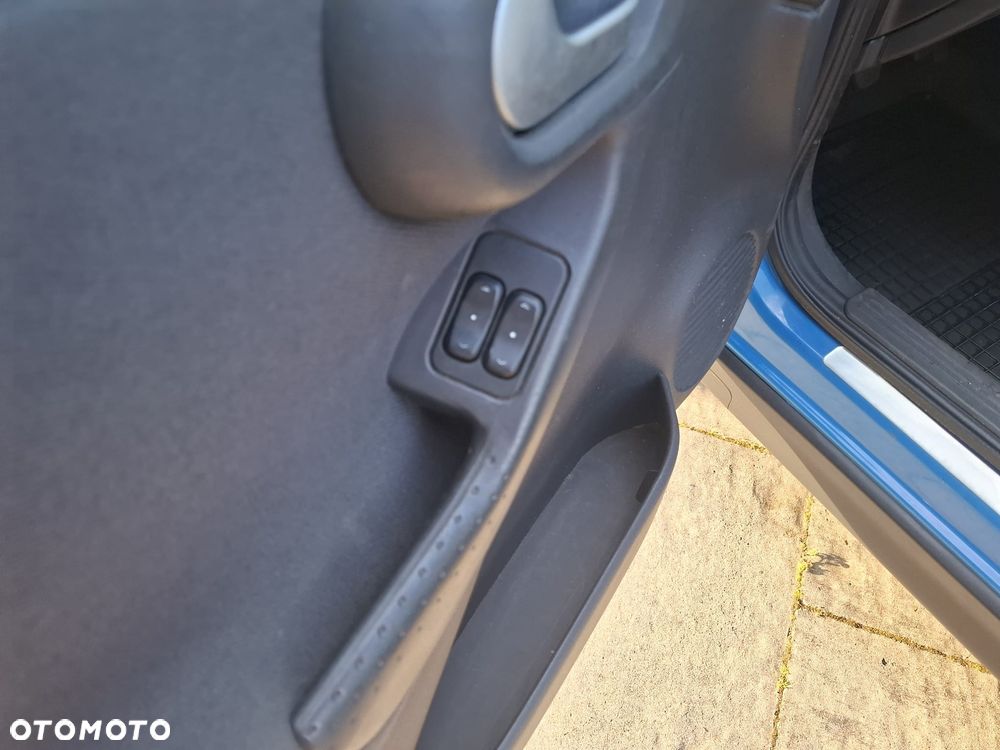 Opel Corsa - 10