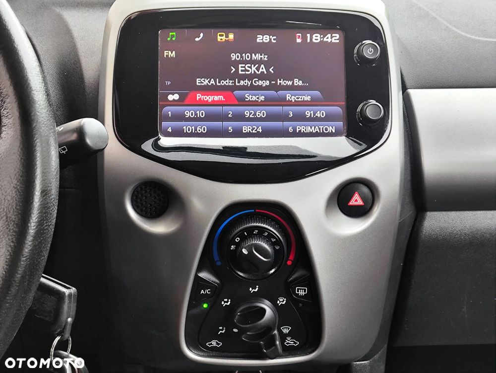 Toyota Aygo x-wave - 20