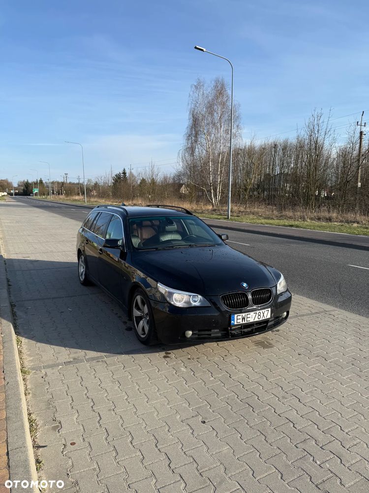 BMW Seria 5 525d - 1