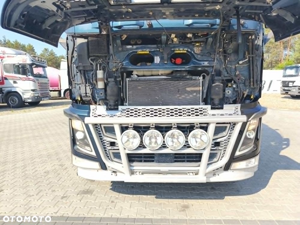 Volvo FH16 750 2015 rok 6x4 Epsilon M110 Opony 80% do drzewa drewna lasu - 18