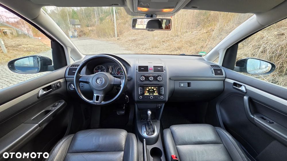 Volkswagen Touran 2.0 TDI DPF DSG Comfortline - 18