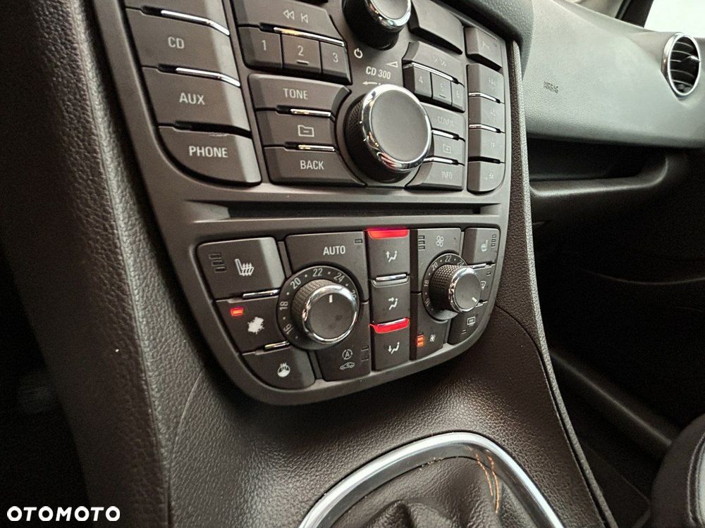 Opel Meriva 1.4 T Cosmo - 15