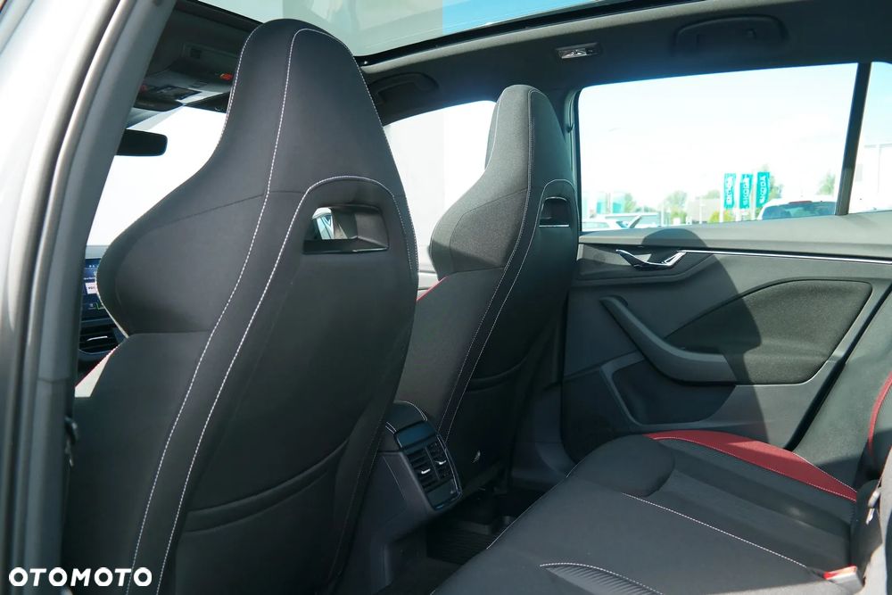 Skoda Kamiq 1.5 TSI Monte Carlo DSG - 9