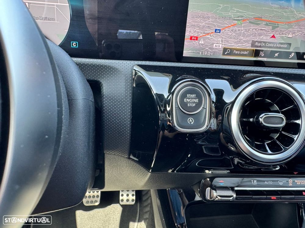 Mercedes-Benz A 160 AMG Line - 21