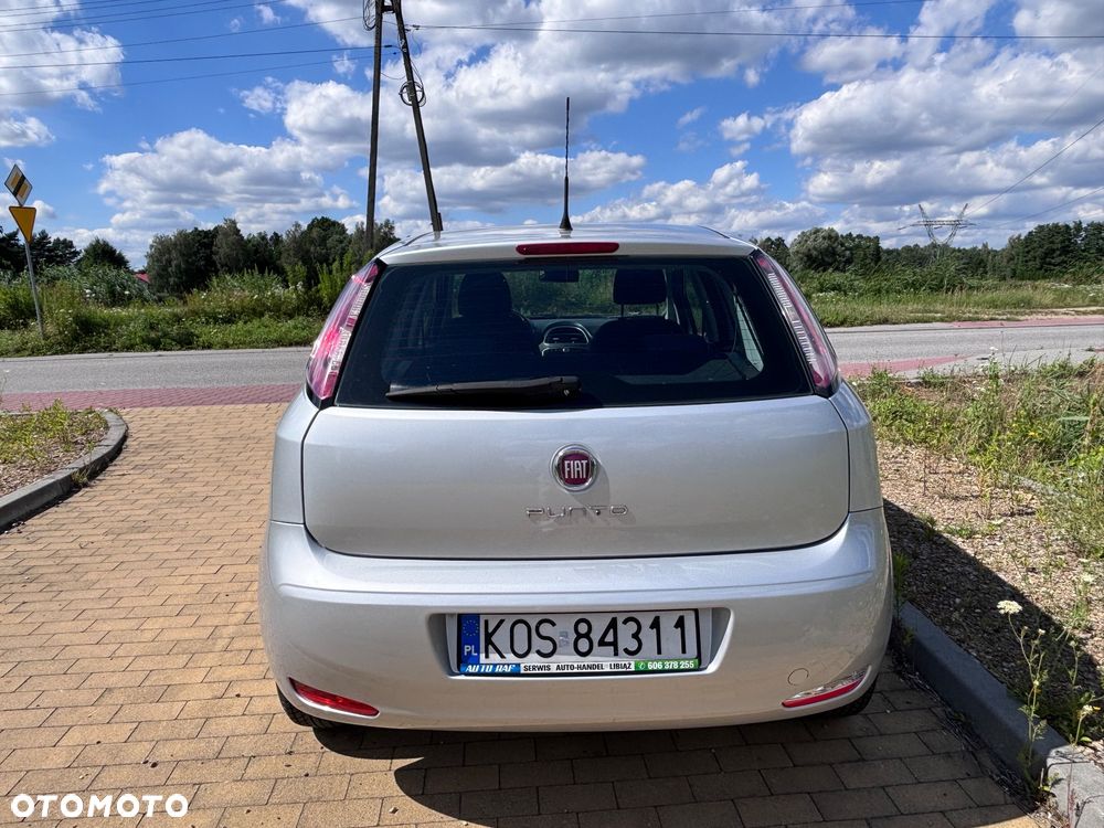 Fiat Punto 1.4 Easy S&S - 8