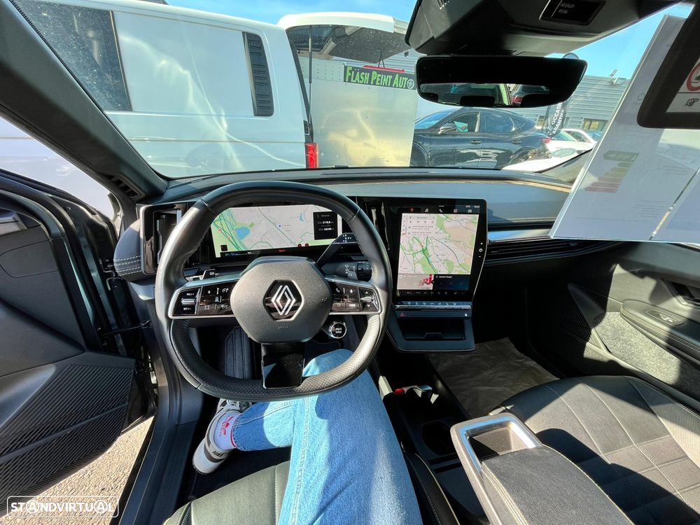 Renault Mégane E-Tech 220 Comfort Range Iconic - 7