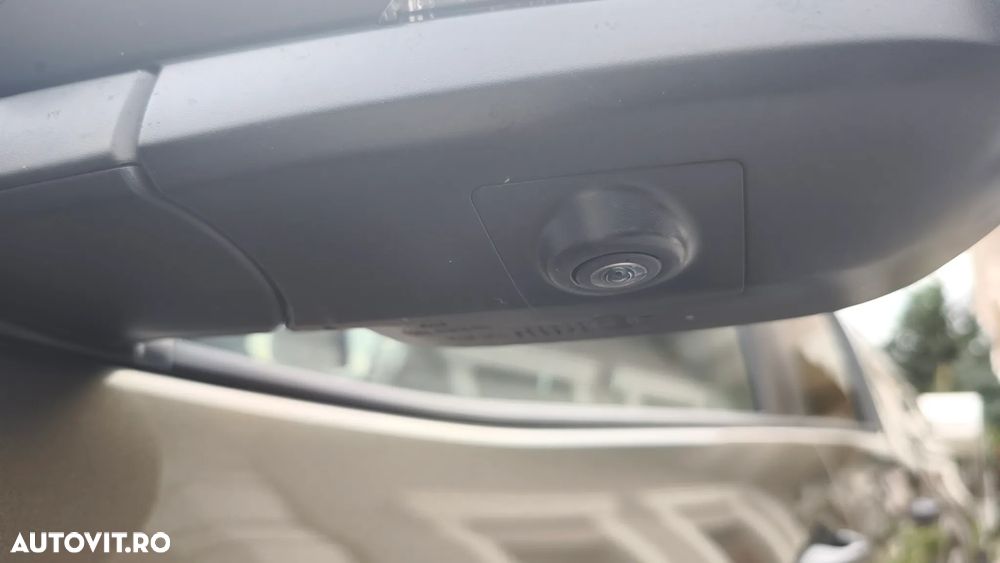 Toyota Hilux 4x4 Double Cab Autm. Invincible - 12