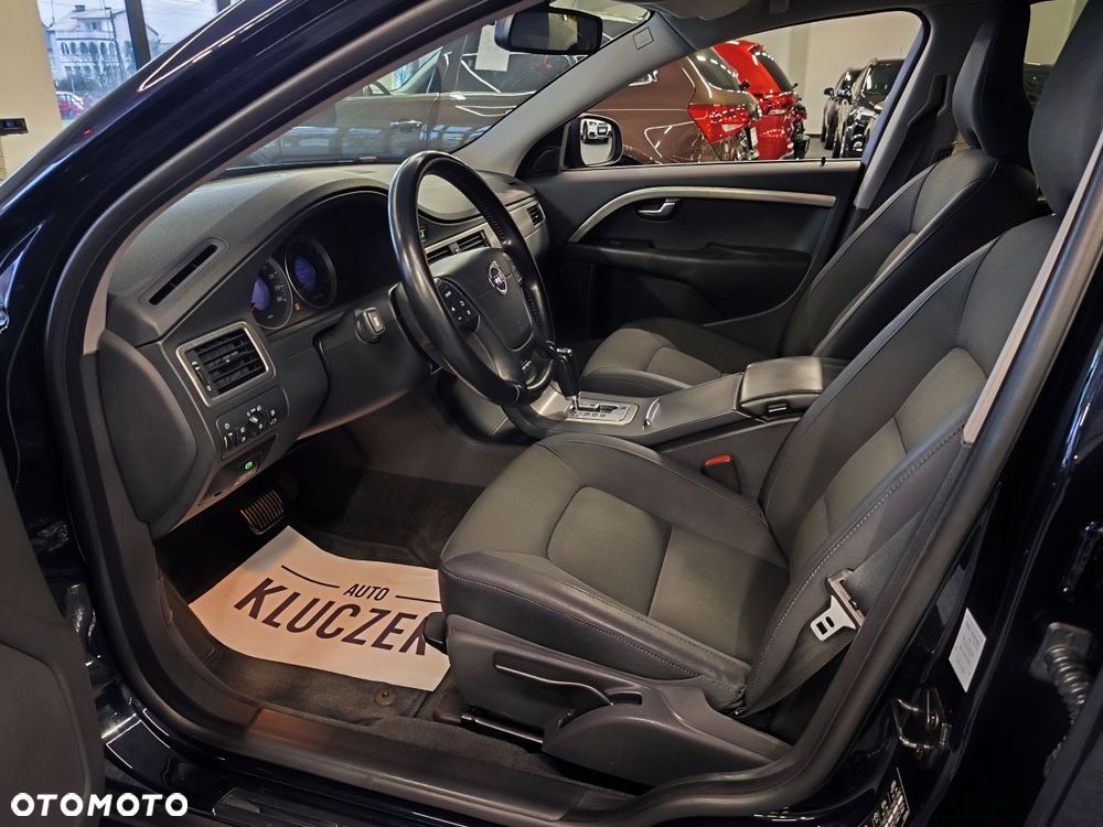 Volvo V70 D4 Geartronic Kinetic - 6