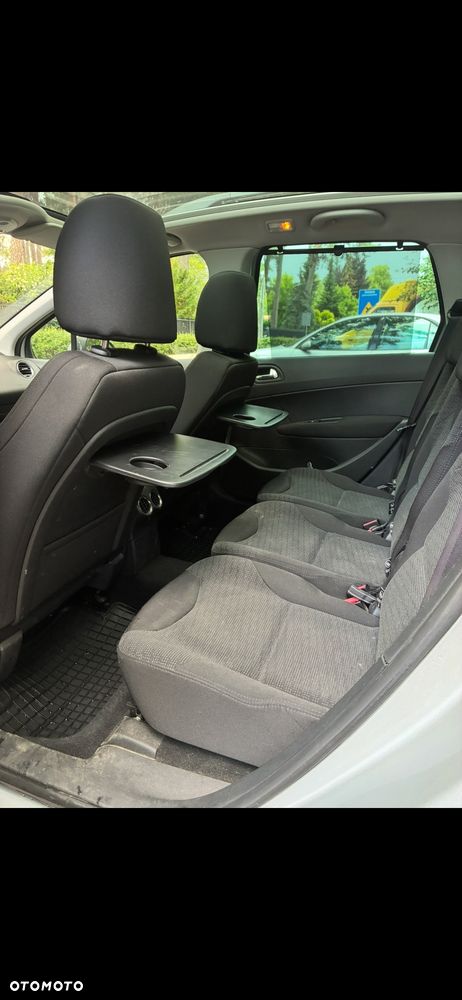 Peugeot 308 2013 photo 4
