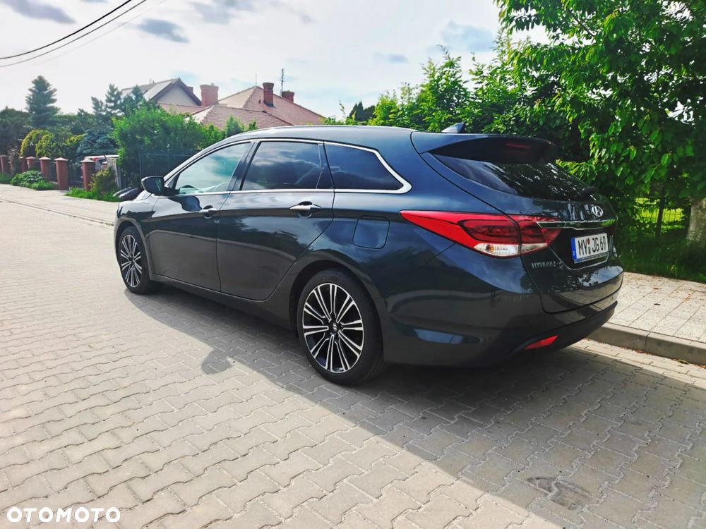 Hyundai i40 Kombi 1.7 CRDi Premium - 7