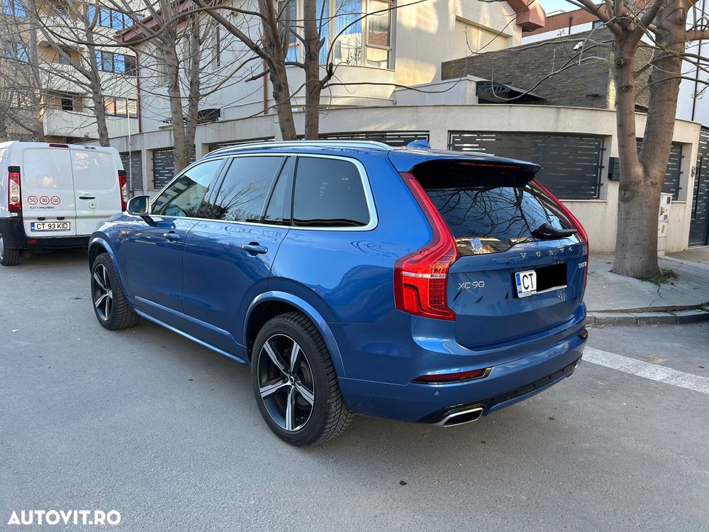 Volvo XC 90 - 4