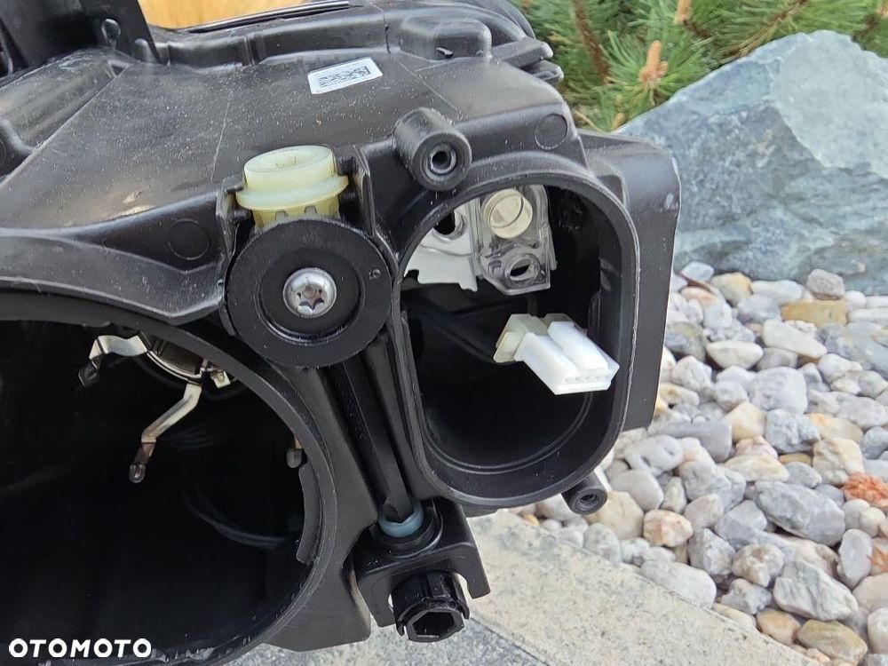 AUDI A3 S3 8V0 8V LIFT Lampa prawa przód Bi-Xenon Led 90118259 8V0941006E - 9