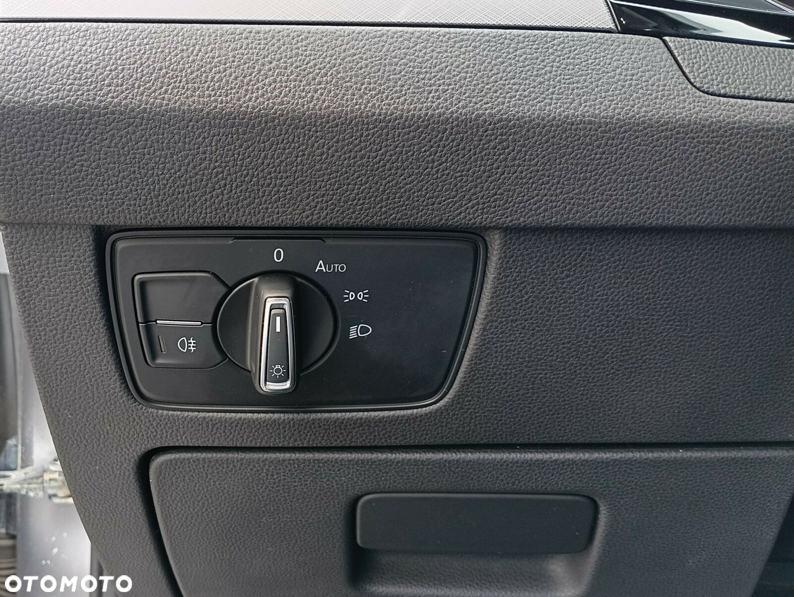 Volkswagen Passat 2.0 TSI Business DSG - 17