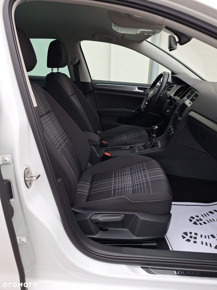 Volkswagen Golf 1.2 TSI BlueMotion Technology Lounge - 25