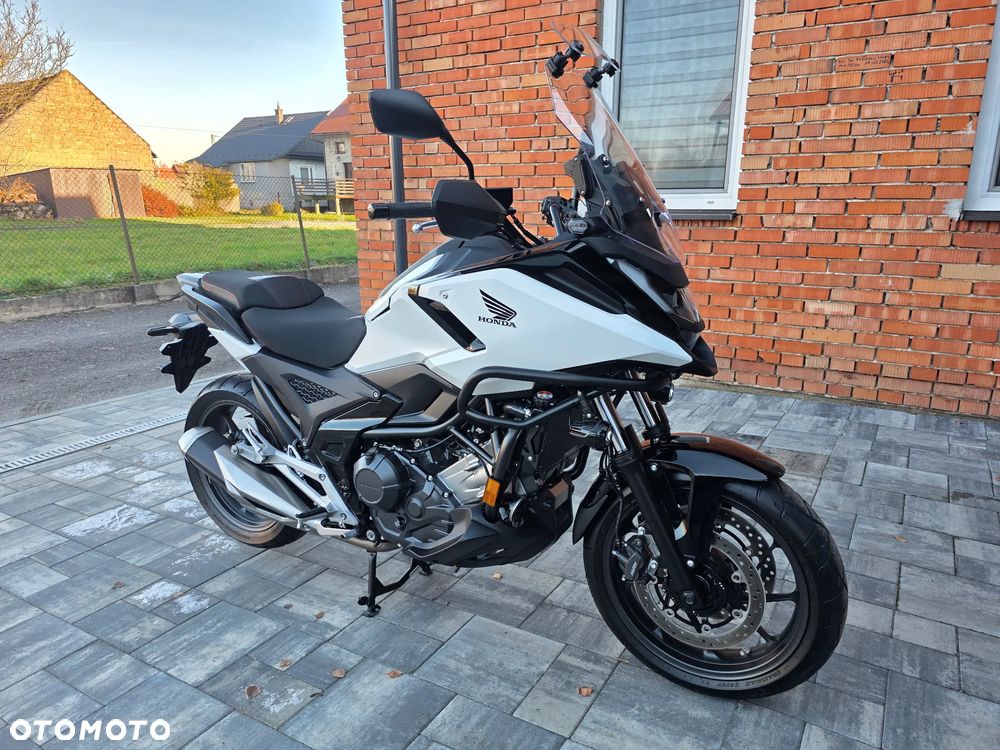 Honda NC - 12