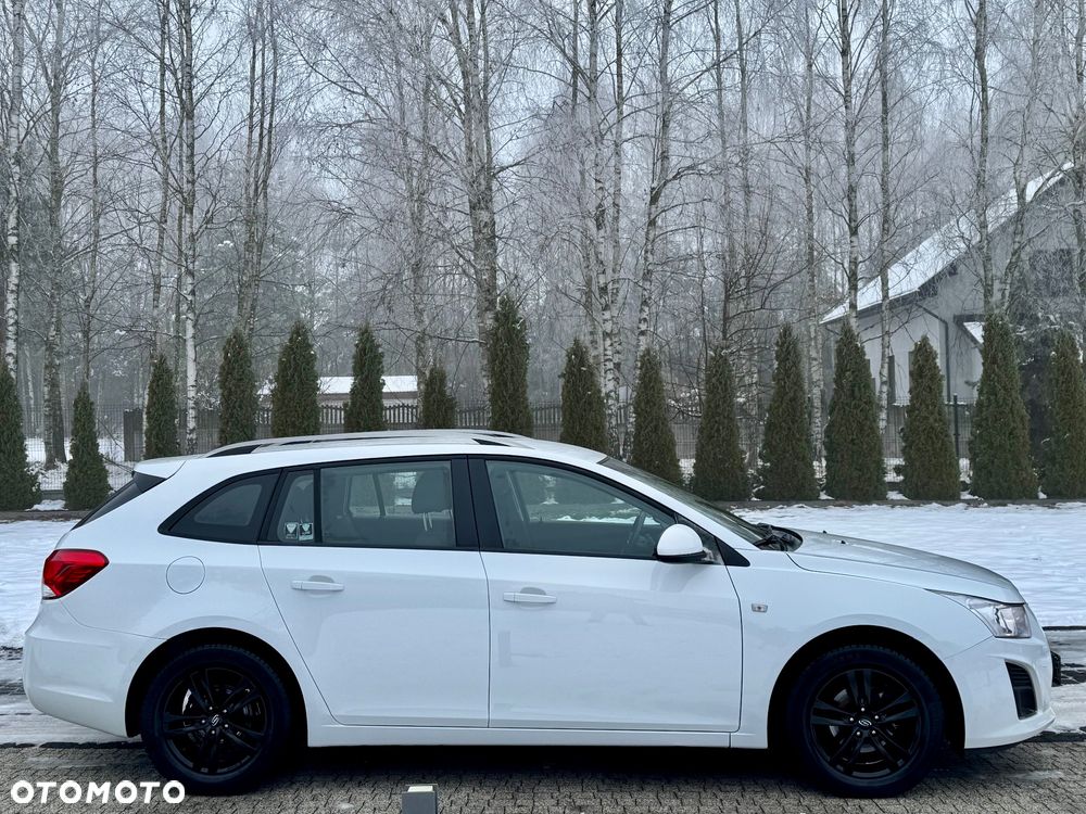 Chevrolet Cruze 1.8 LT+ - 23