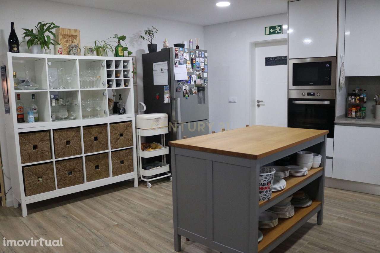 Moradia T3 em Lisboa, Cadaval - Oportunidade Imperdível! - Grande imagem: 2/45