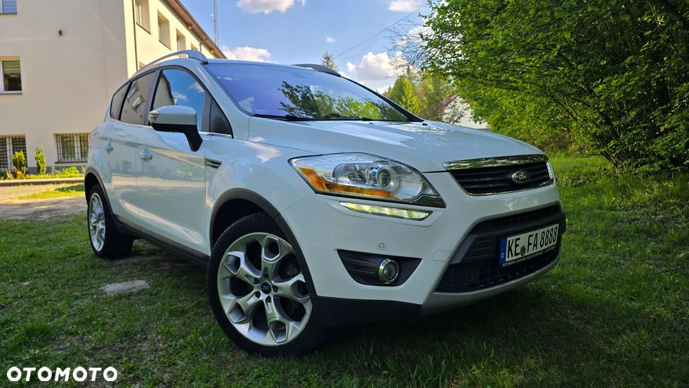 Ford Kuga 2.0 TDCi 4x4 Titanium - 2